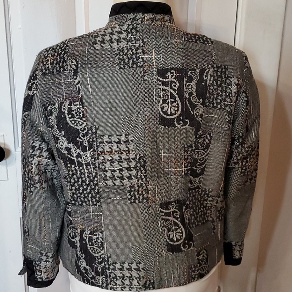 Jacket - Picture 2 of 5